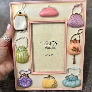 NWOT: Handbag-Themed 3 1/2 x 5” Picture Frame - ADORABLE!!